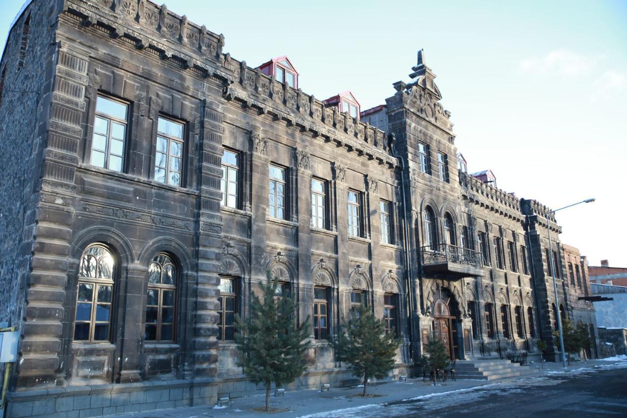 Cheltikov Hotel Kars Exterior foto